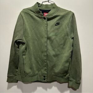 Women’s Size Large Nike Tech Destroyer Jacket Full Zip Palm Green